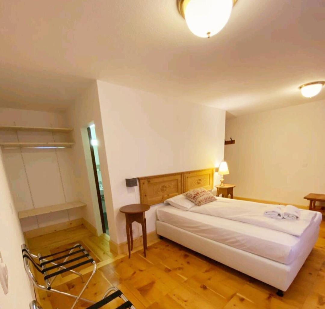 Ferienwohnung Chesa Bernina Samedan Exterior foto