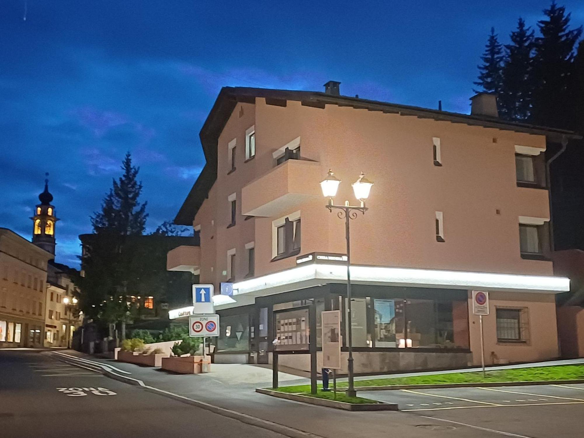 Ferienwohnung Chesa Bernina Samedan Exterior foto